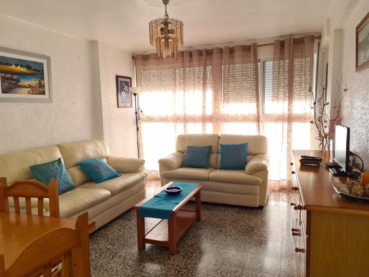 Apartamento En Pleno Centro De Nerja Esterno foto